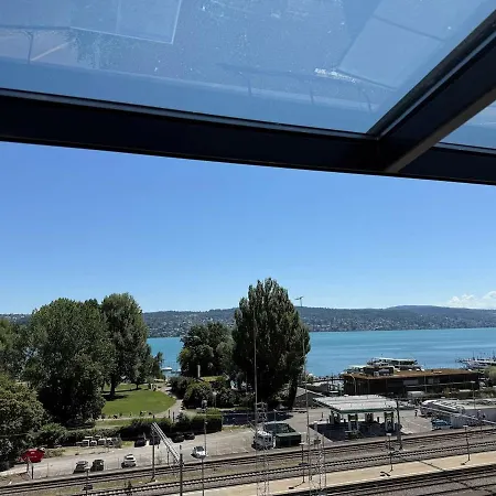 Attic With Parking And View Zurigo